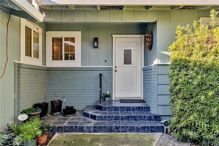 1688 Park View, Chico, California 95926