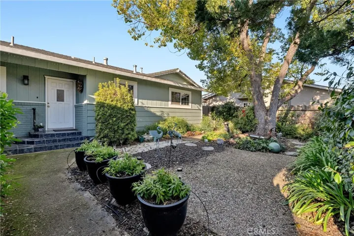 1688 Park View, Chico, California 95926
