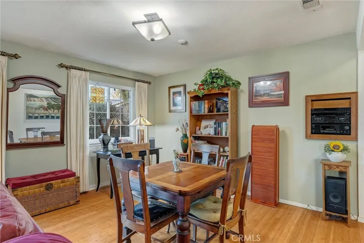 1688 Park View, Chico, California 95926