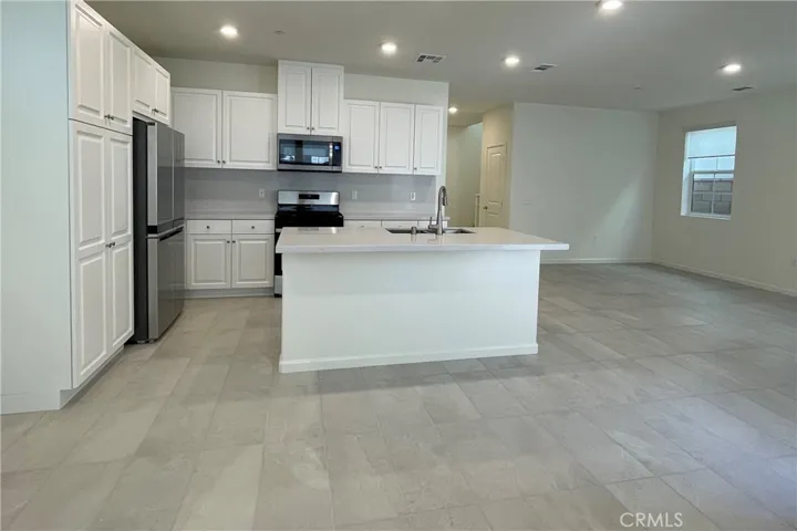 4018 Summer Way, Corona, California 92883
