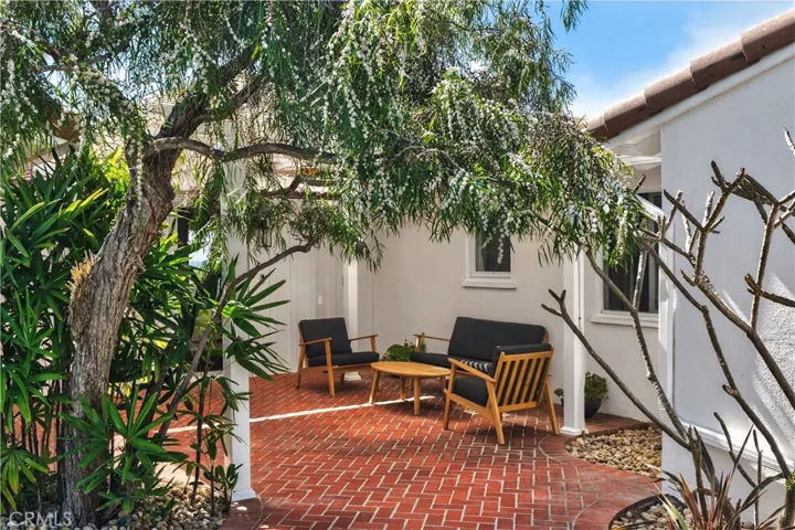 428 Cabrillo, Corona Del Mar, California 92625