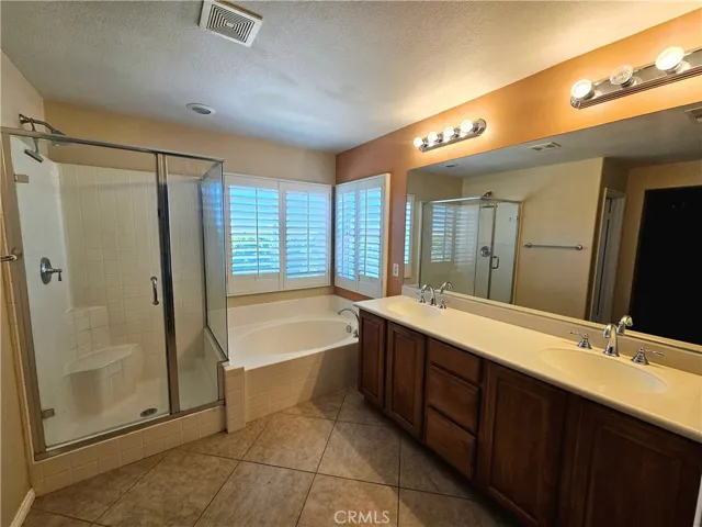 Primary bath with double sinks