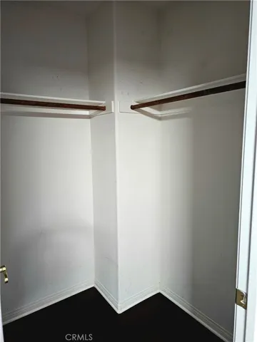 Walk in closet