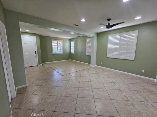 Open floor plan, offering large areas for the living room and dining area