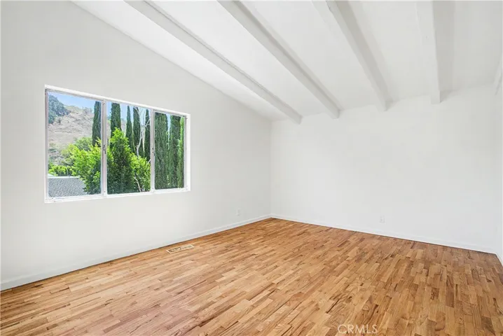 15029 Encanto Drive, Sherman Oaks, California 91403