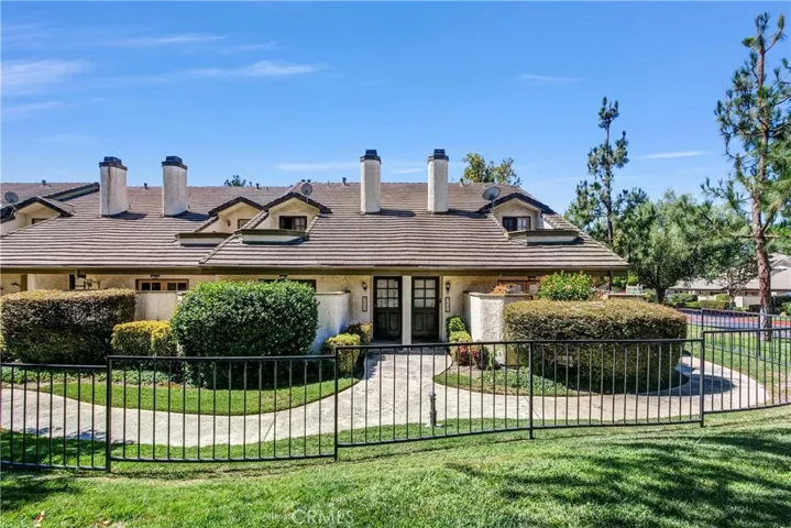 960 W Arrow E, Upland, California 91786