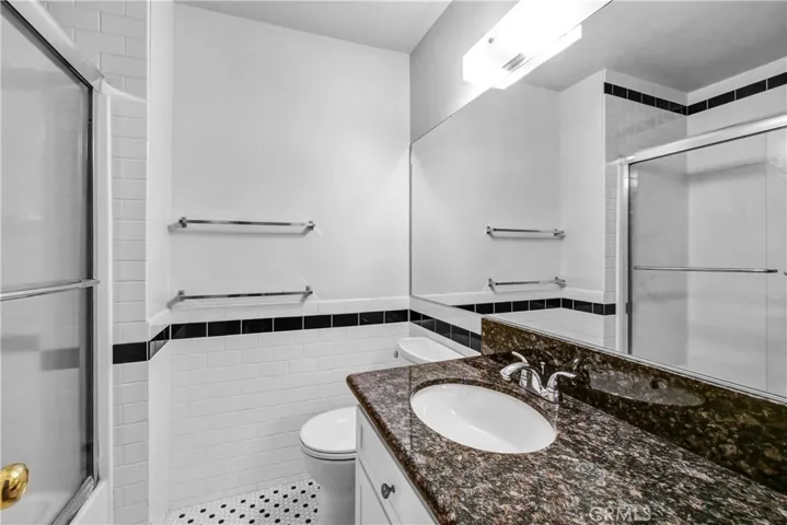 960 W Arrow E, Upland, California 91786