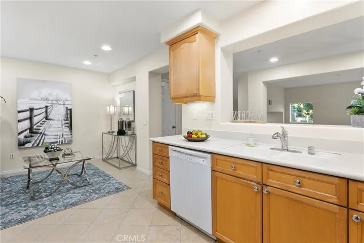 44 Modesto, Irvine, California 92602