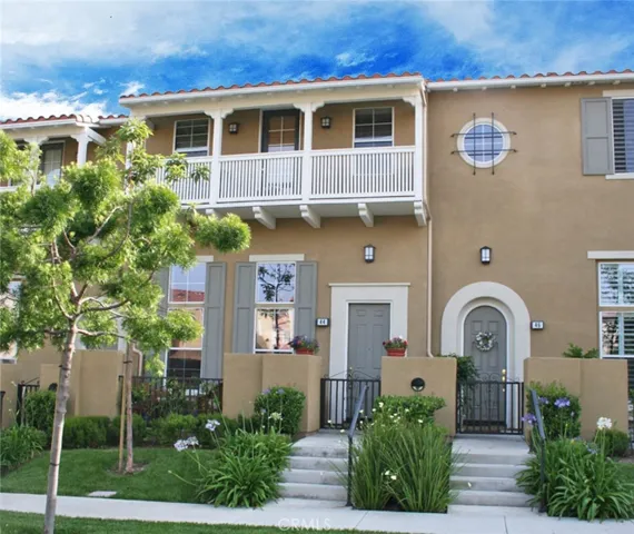 44 Modesto, Irvine, California 92602
