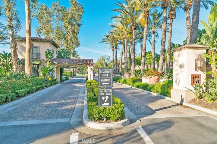44 Modesto, Irvine, California 92602