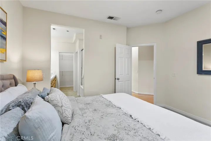 44 Modesto, Irvine, California 92602