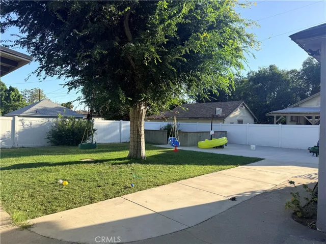2498 N G St, San Bernardino, California 92405
