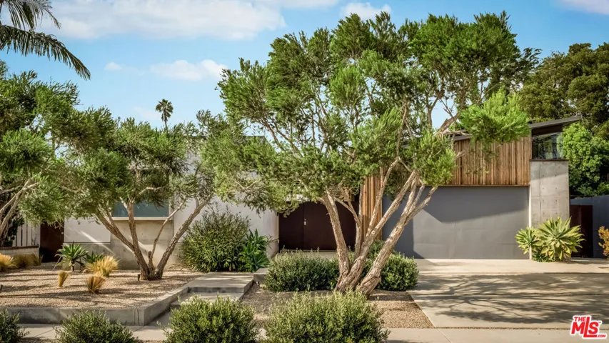 1347 Palms Boulevard, Venice, California 90291