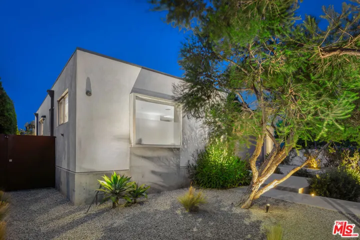 1347 Palms Boulevard, Venice, California 90291