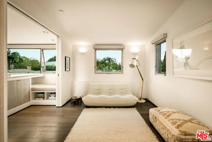 1347 Palms Boulevard, Venice, California 90291