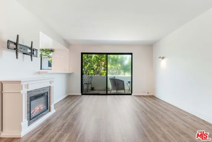5000 S Centinela Avenue 344, Los Angeles, California 90066