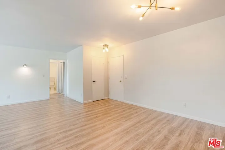 5000 S Centinela Avenue 344, Los Angeles, California 90066