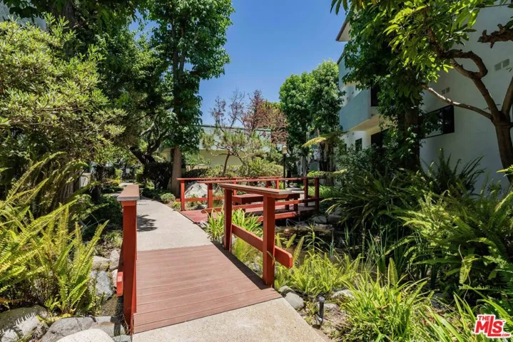 5000 S Centinela Avenue 344, Los Angeles, California 90066