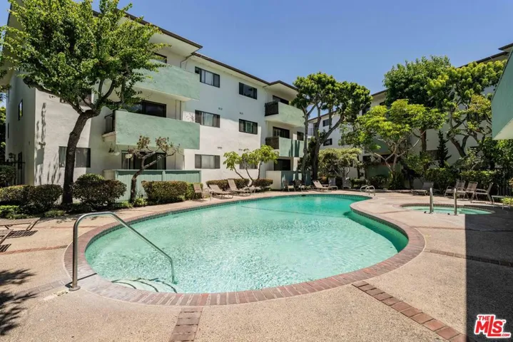 5000 S Centinela Avenue 344, Los Angeles, California 90066