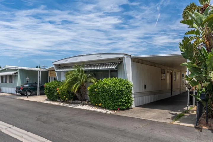 8901 Eton Avenue 87, Canoga Park, California 91304
