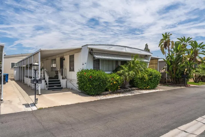 8901 Eton Avenue 87, Canoga Park, California 91304