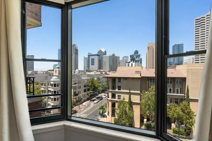 500 W Harbor Dr. 714, San Diego, California 92101
