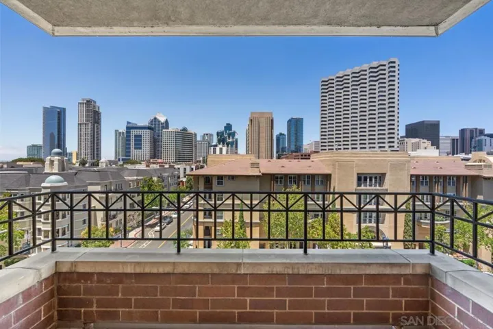 500 W Harbor Dr. 714, San Diego, California 92101