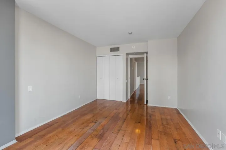 500 W Harbor Dr. 714, San Diego, California 92101