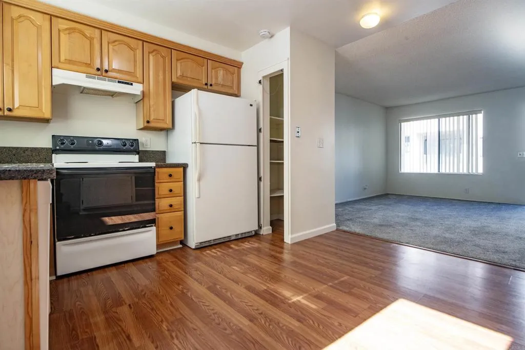 8442 Via Sonoma 80, La Jolla, California 92037 — photo 4