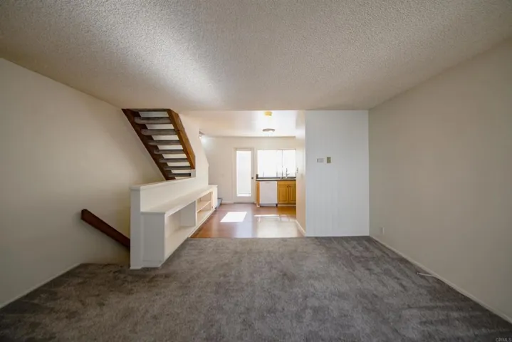 8442 Via Sonoma 80, La Jolla, California 92037