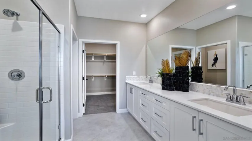 1993 Julie Dawn Pl, Escondido, California 92026