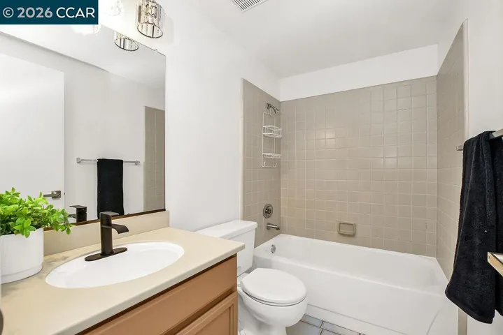 1623 Geary Rd, Walnut Creek, California 94597