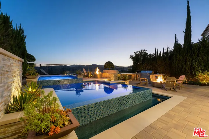 12023 N Ricasoli Way, Porter Ranch, California 91326