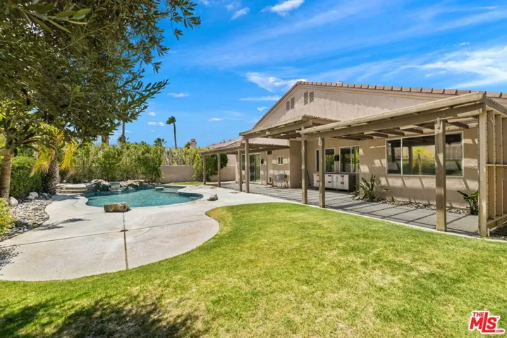 3411 Circulo San Sorrento Road, Palm Springs, California 92262