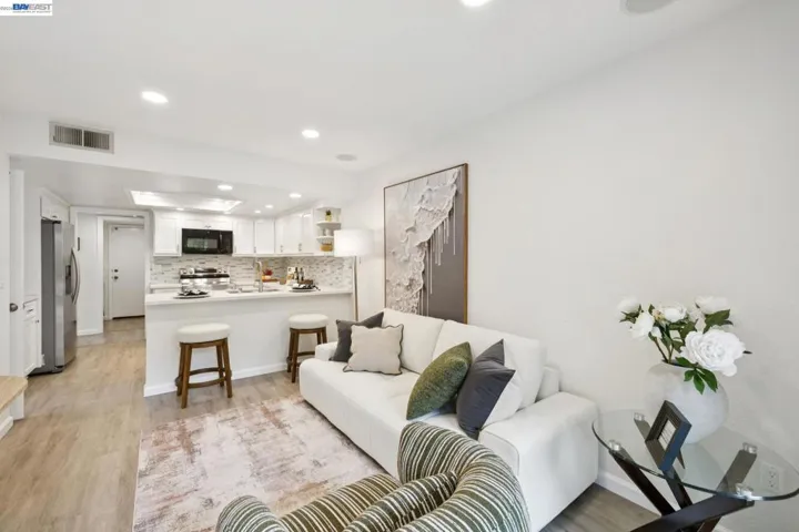 1594 Fairway Green Cir, San Jose, California 95131