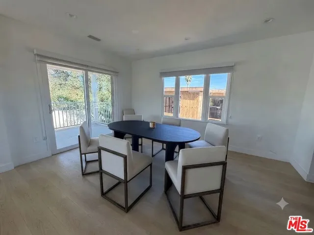 1546 S Ogden Drive 2b, Los Angeles, California 90019