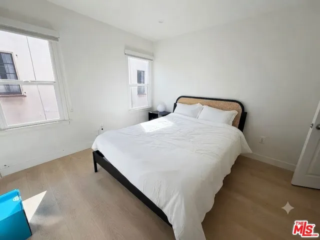 1546 S Ogden Drive 2b, Los Angeles, California 90019