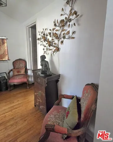 4626 Brynhurst Avenue, Los Angeles, California 90043