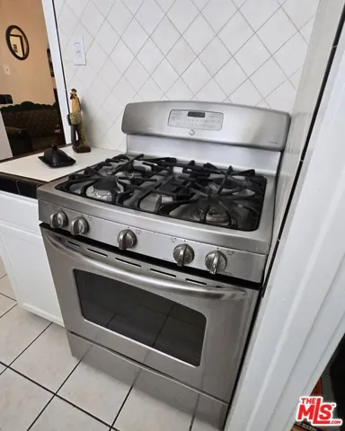4626 Brynhurst Avenue, Los Angeles, California 90043