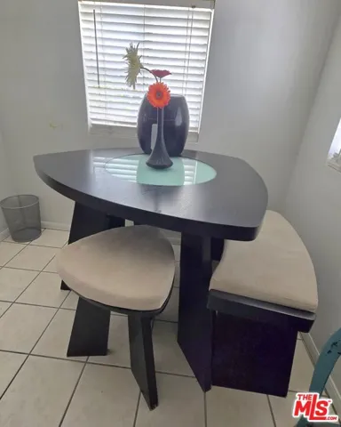 4626 Brynhurst Avenue, Los Angeles, California 90043