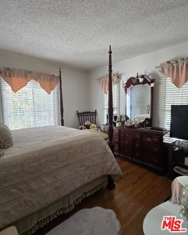 4626 Brynhurst Avenue, Los Angeles, California 90043