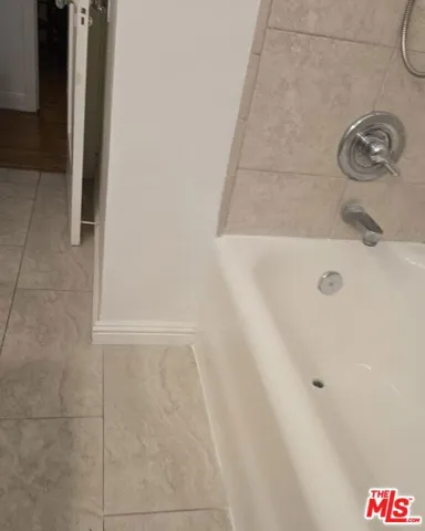 4626 Brynhurst Avenue, Los Angeles, California 90043