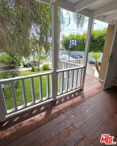 4626 Brynhurst Avenue, Los Angeles, California 90043