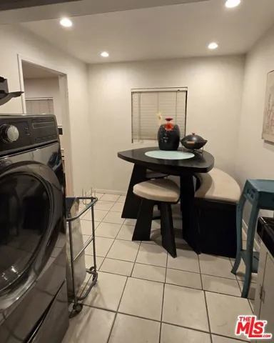 4626 Brynhurst Avenue, Los Angeles, California 90043