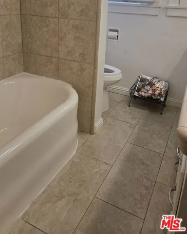 4626 Brynhurst Avenue, Los Angeles, California 90043