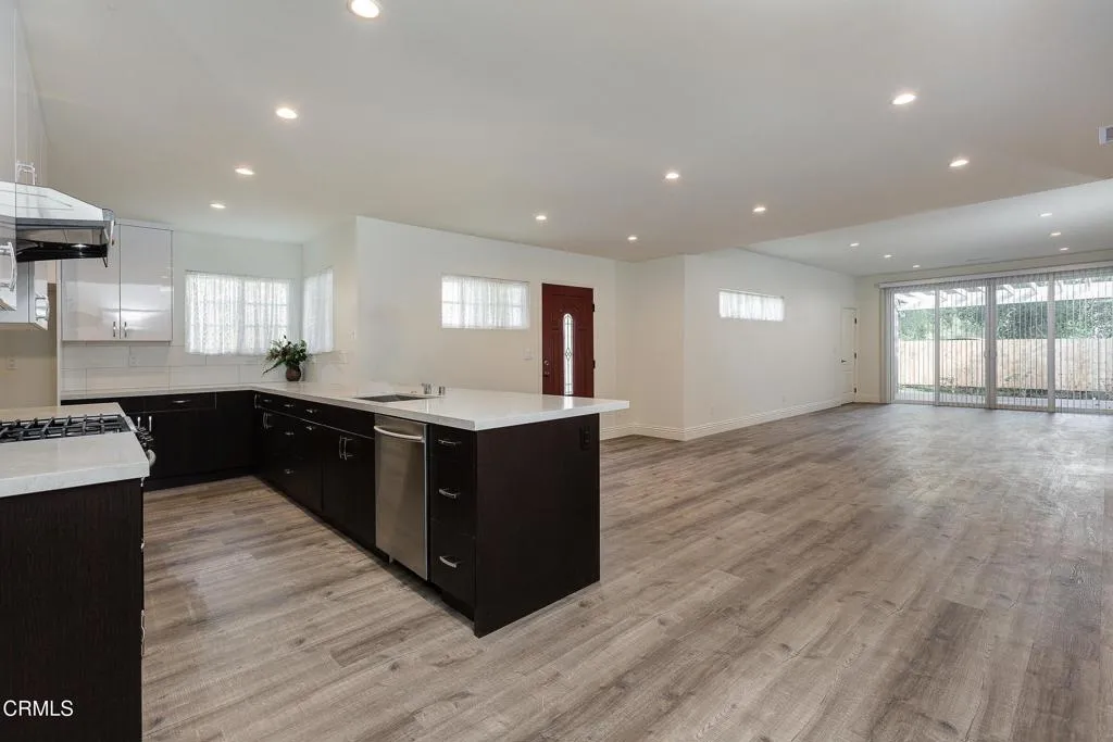 4814 Viro Kitchen