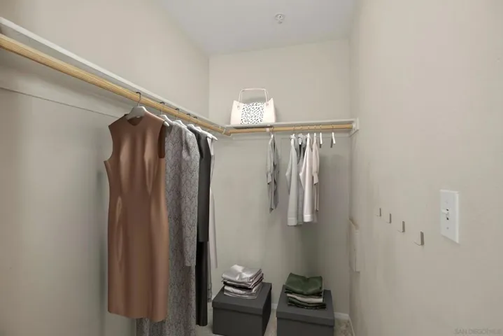 https://zimg.paragon.ice.com/ParagonImages/Property/PA/SDMLS/260008776/9/120/90/8112dde62812cd221f821cd1e998a2cd/3/91be6833b481f2acdb5303cba0898f05/260008776-3c8fc508-8835-44ef-a204-e7f7ff46bd92.JPG