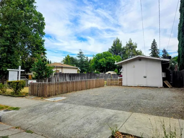 920 Gum Avenue, Woodland, California 95695