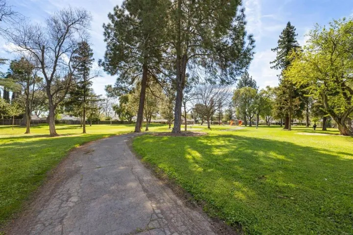 920 Gum Avenue, Woodland, California 95695