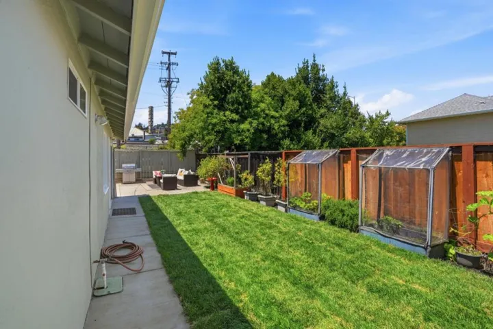 510 Sterling View Avenue, Belmont, California 94002